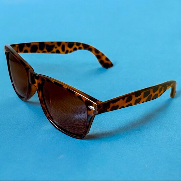 Sunglasses - Picture 2 of 2